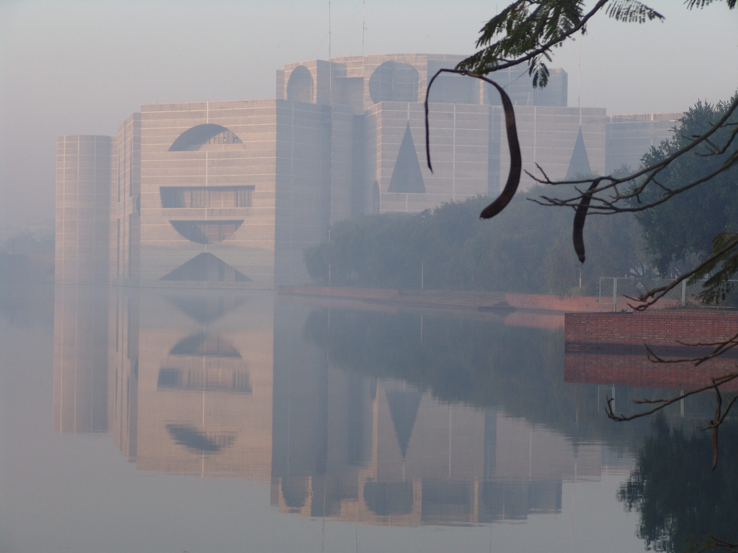 জাতীয় সংসদ ভবন, ঢাকা